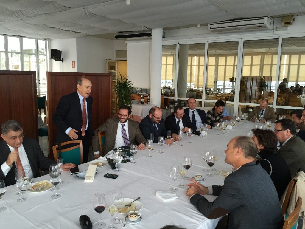 2014-11-24 17.21.00 habla jll-pa