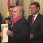 Acto de Imposición de la Cruz de San Raimundo de Peñafort a D. Fernando Villanueva Cañadas y otros registradores.